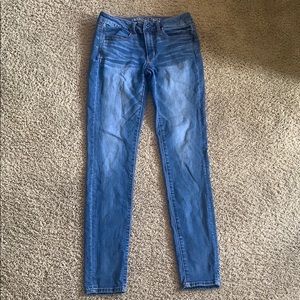 American eagle jeans!